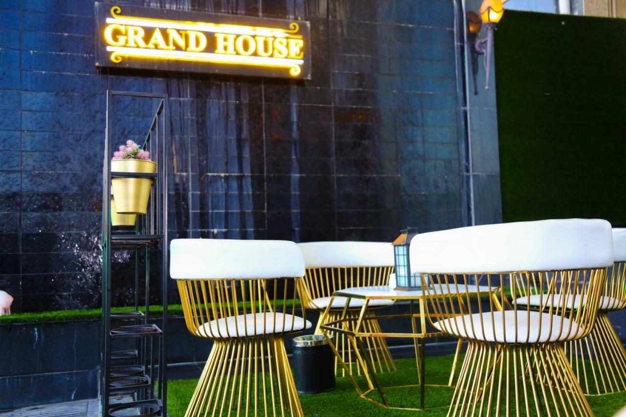 艾卜哈 Grand House酒店 外观 照片